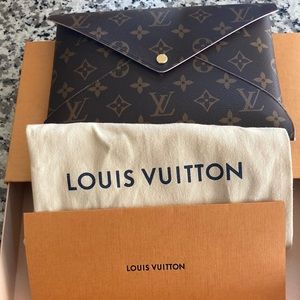 Louis Vuitton Pouch
